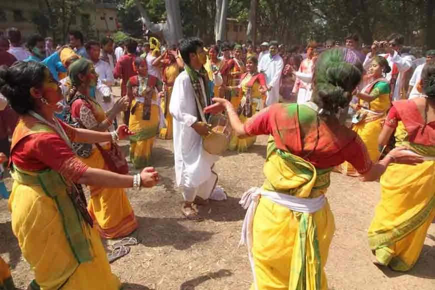 Ways to Celebrate Holi Across India